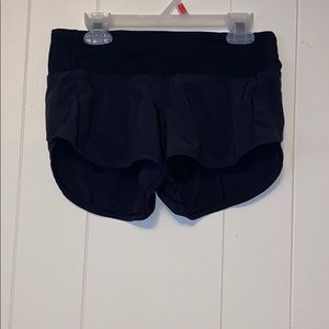 Lululemon Speed Up Shorts 2.5”